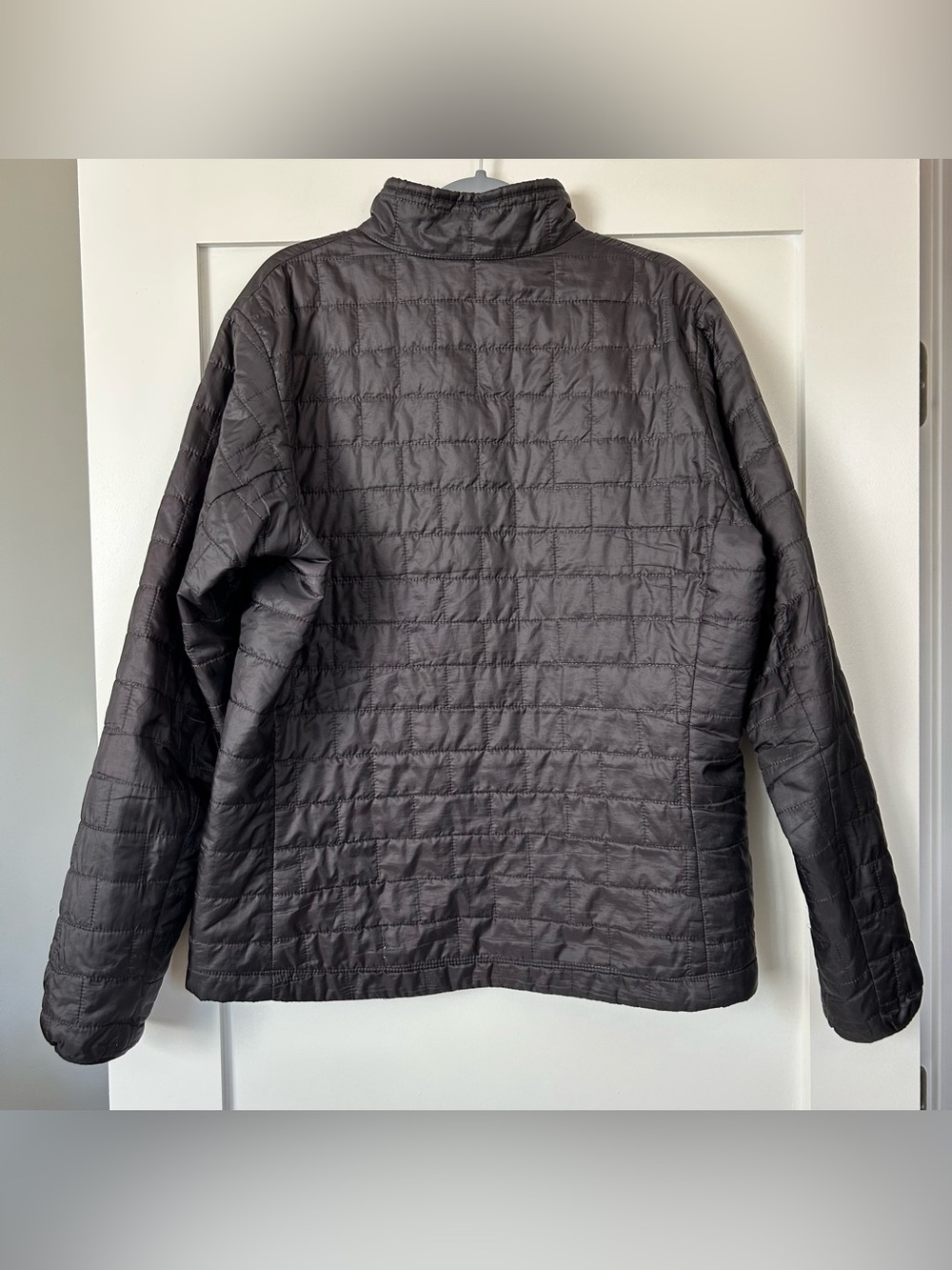 Patagonia Men’s Nano Puff Jacket Black Size Large - Picture 12 of 13